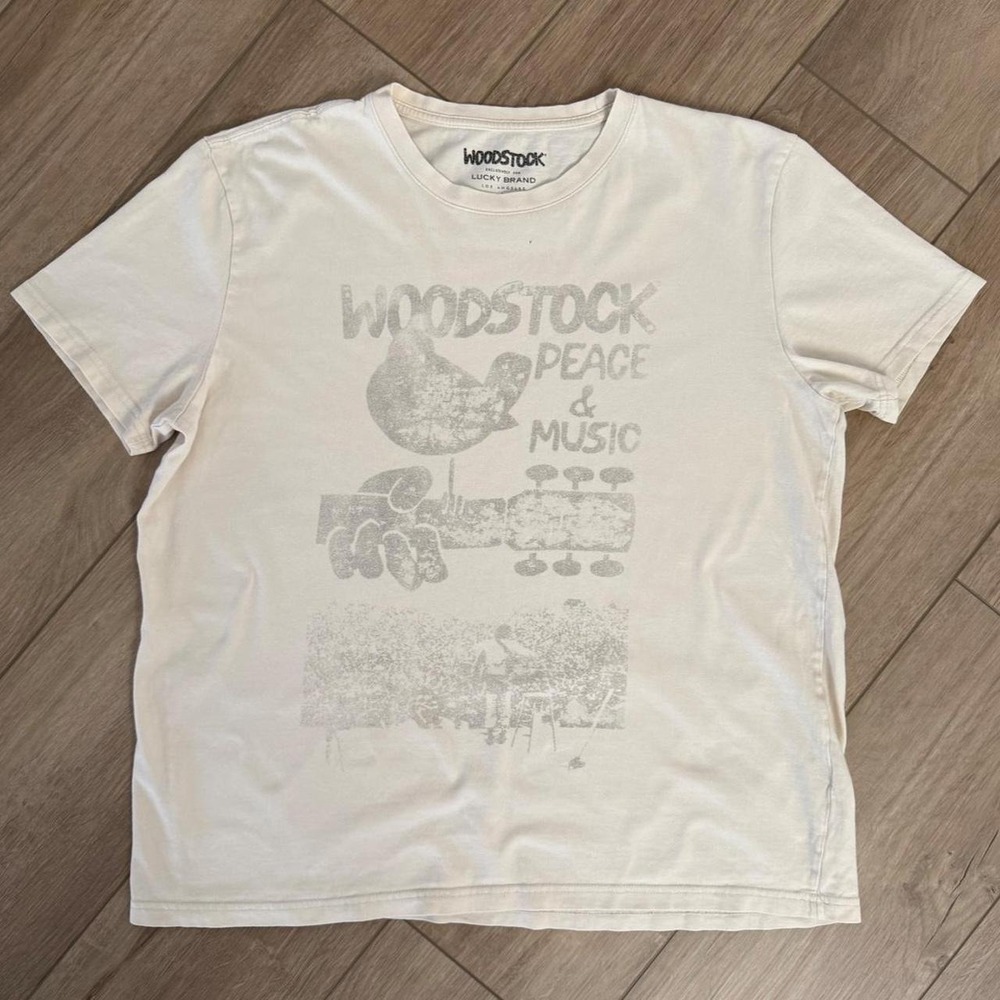 Lucky Brand Woodstock tee cream with gray graphic size L